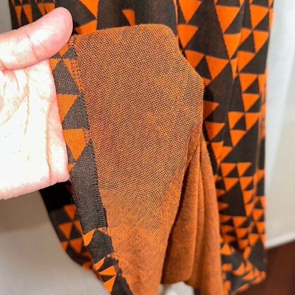 LLR S Carly Black Orange Triangular Print Crewneck Short Sleeve Hi Low Dress - Picture 9 of 12